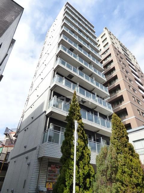 ファーストプレイス東向島の外観