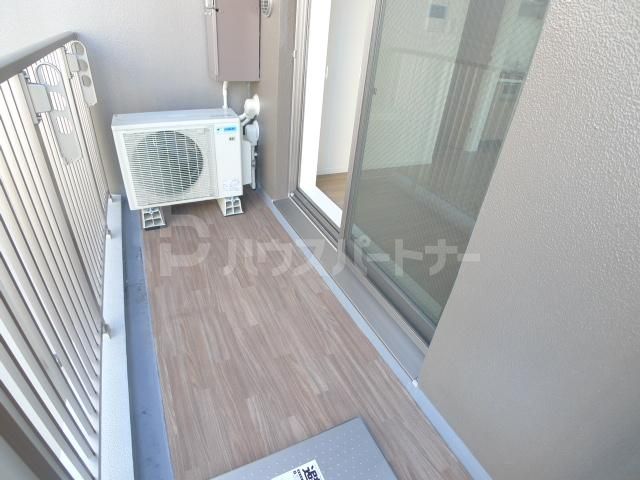 バルコニー バルコニー