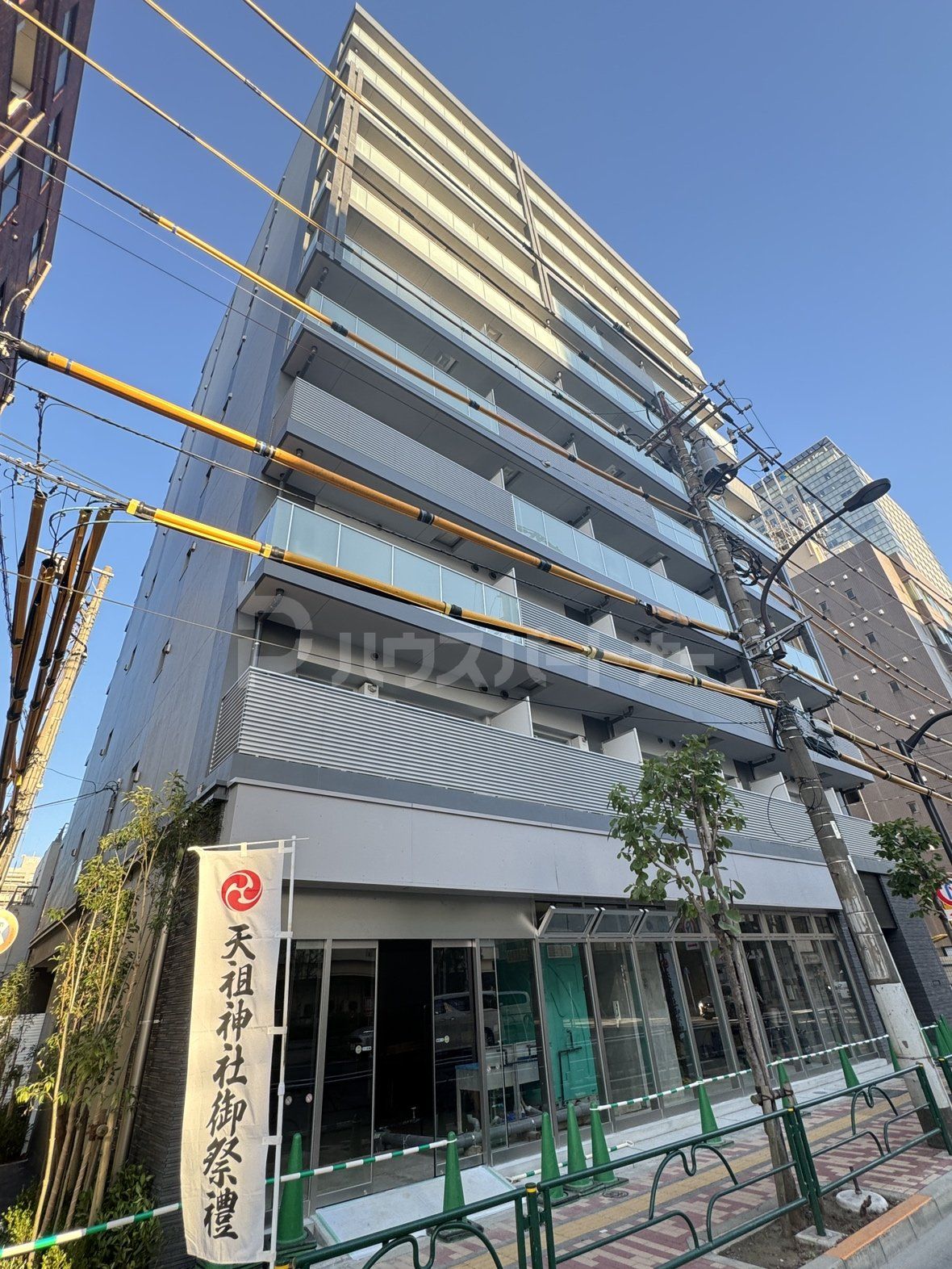 エントランス エントランス