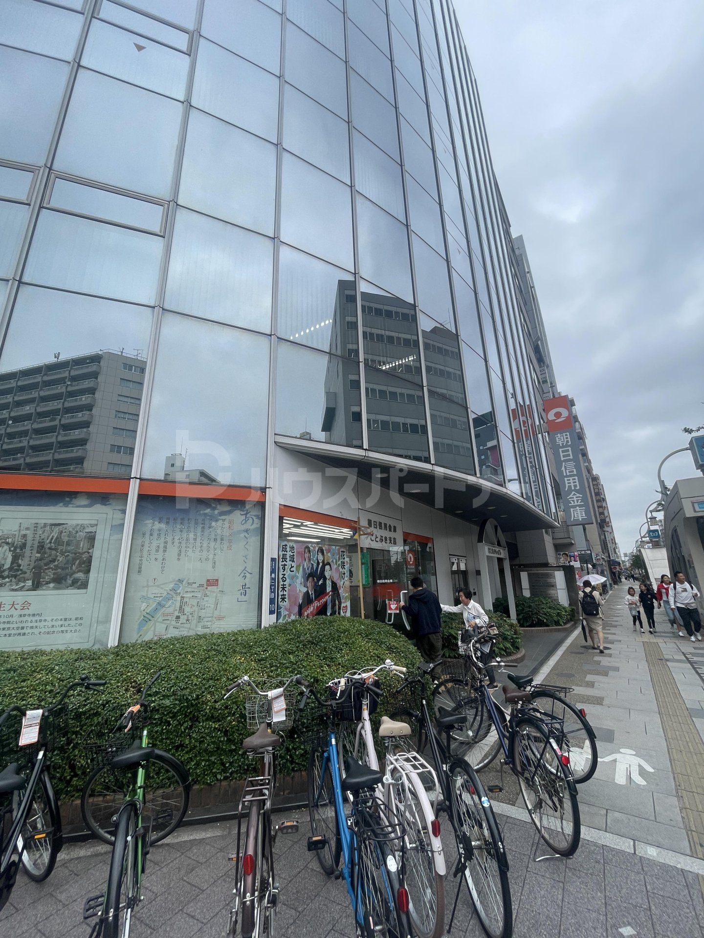 朝日信用金庫ことぶき支店 徒歩6分。 410m 朝日信用金庫ことぶき支店 徒歩6分。 410m