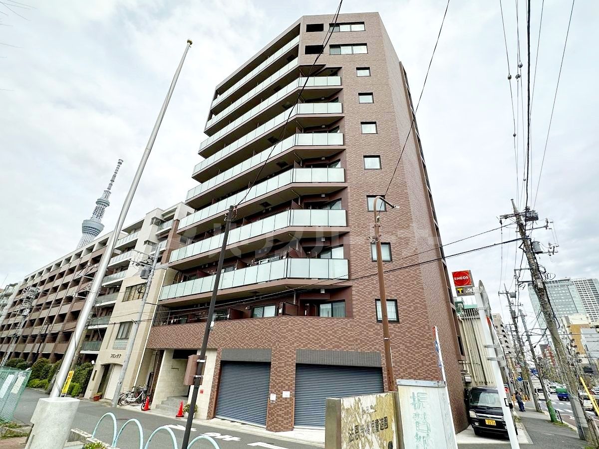 FARFALLAの外観