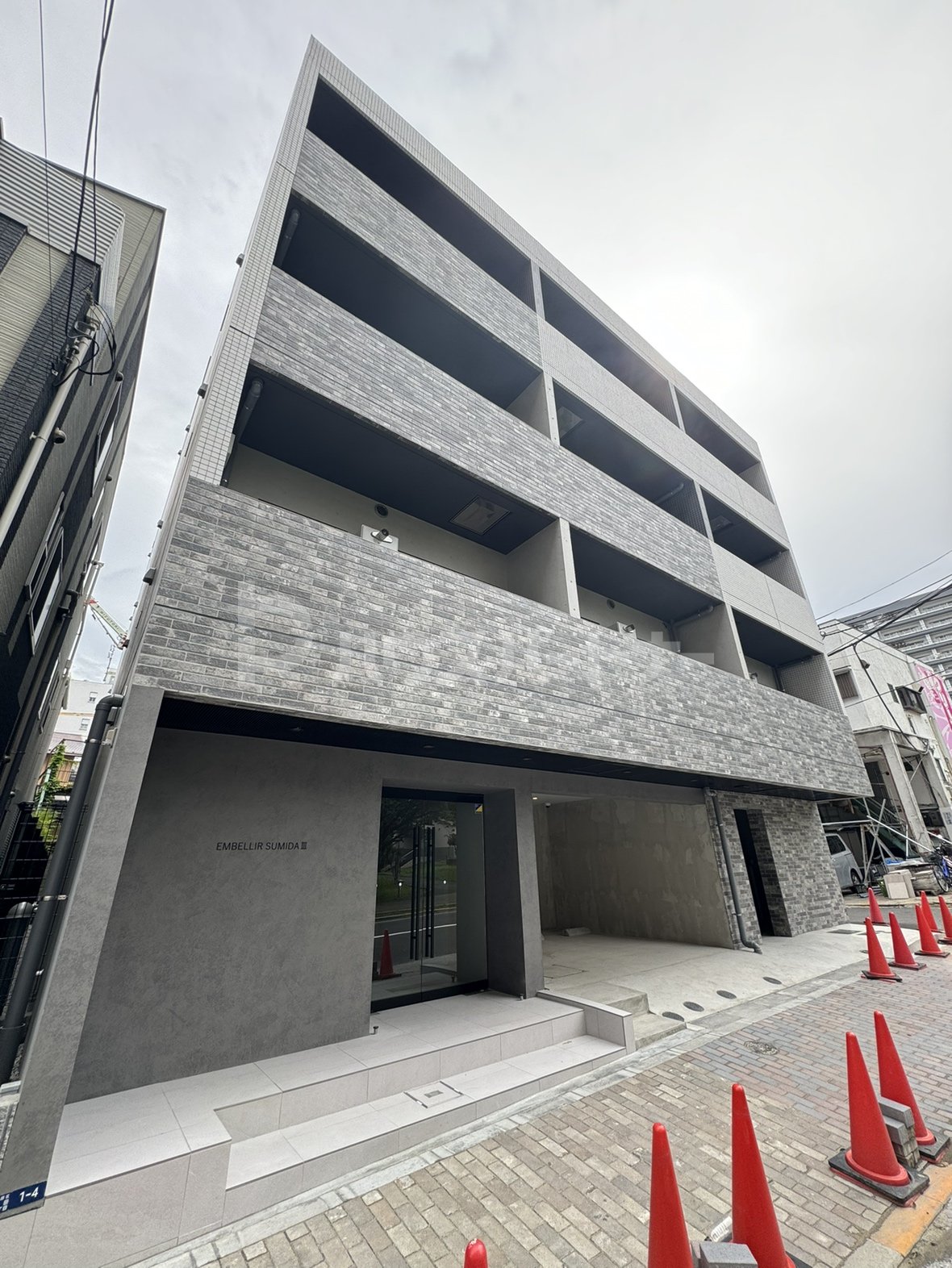 アンベリール墨田IIIの外観