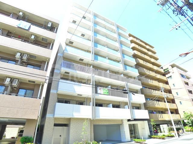 ラポール両国の外観