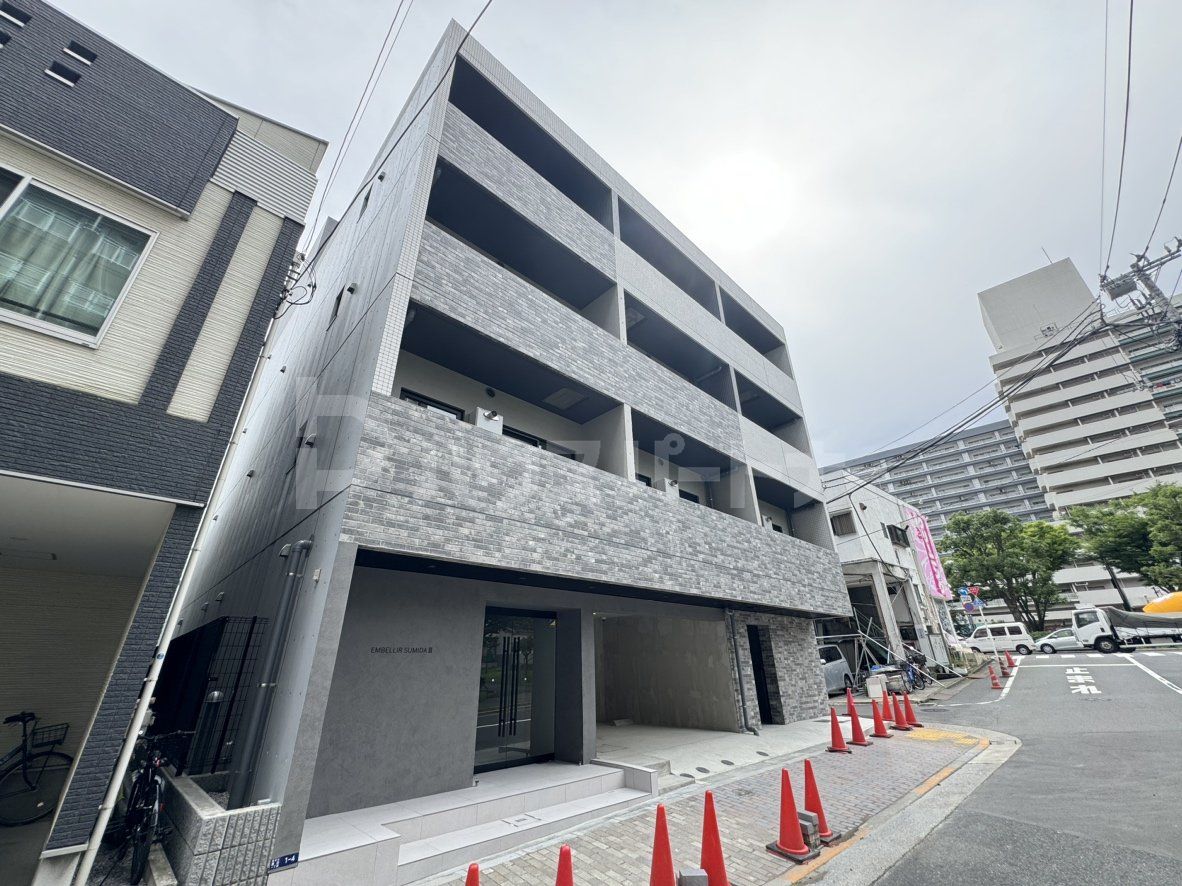 アンベリール墨田IIIの外観