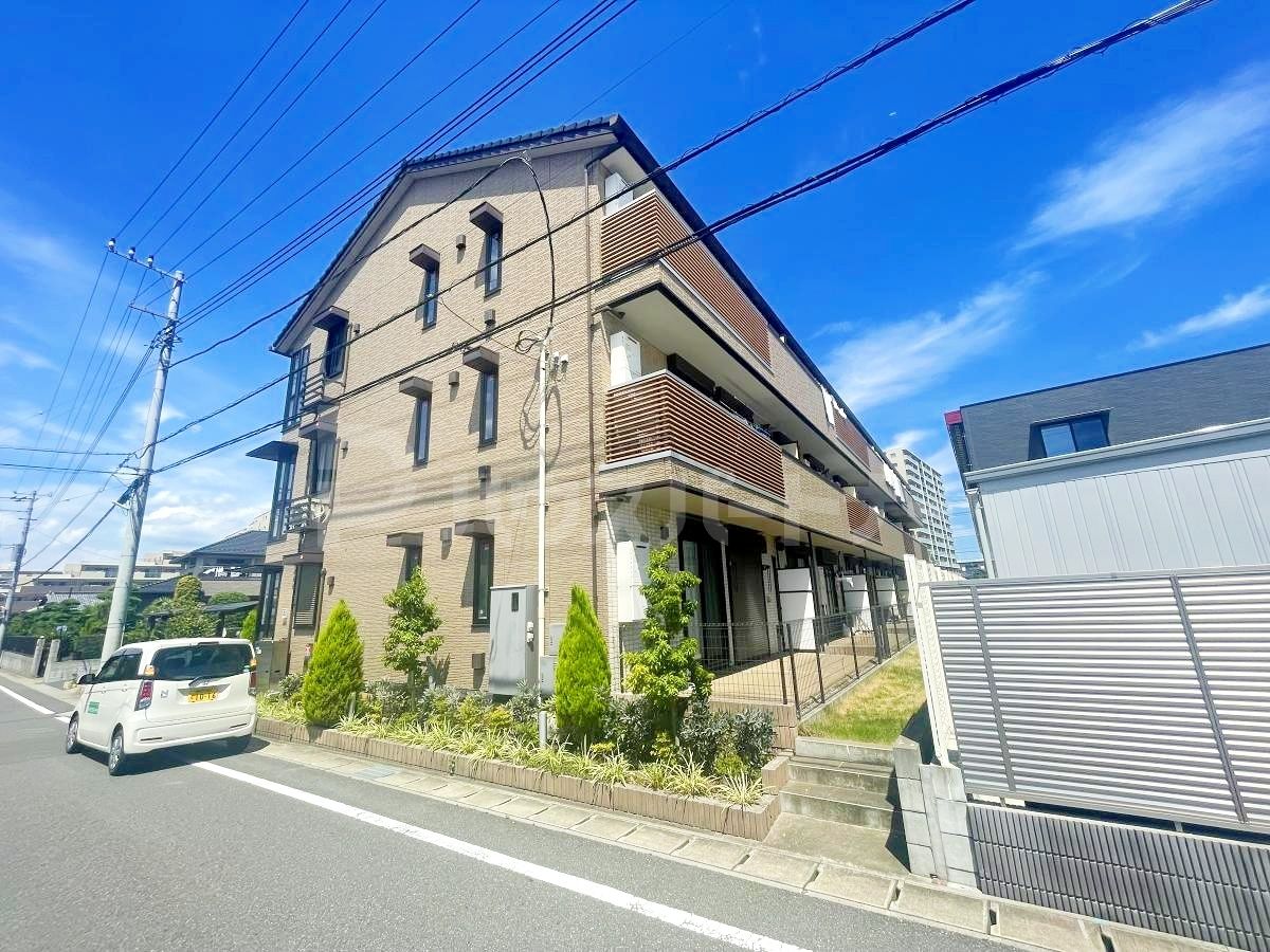 シャルートの外観