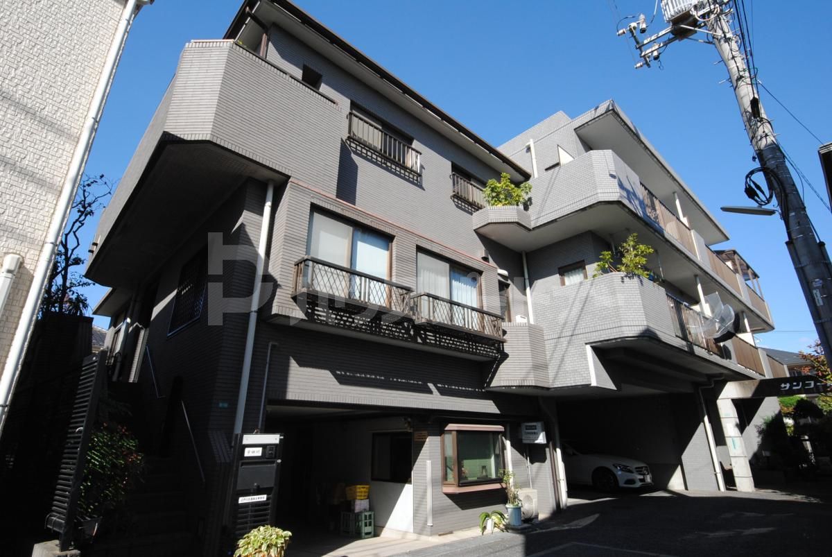 サンコートの外観