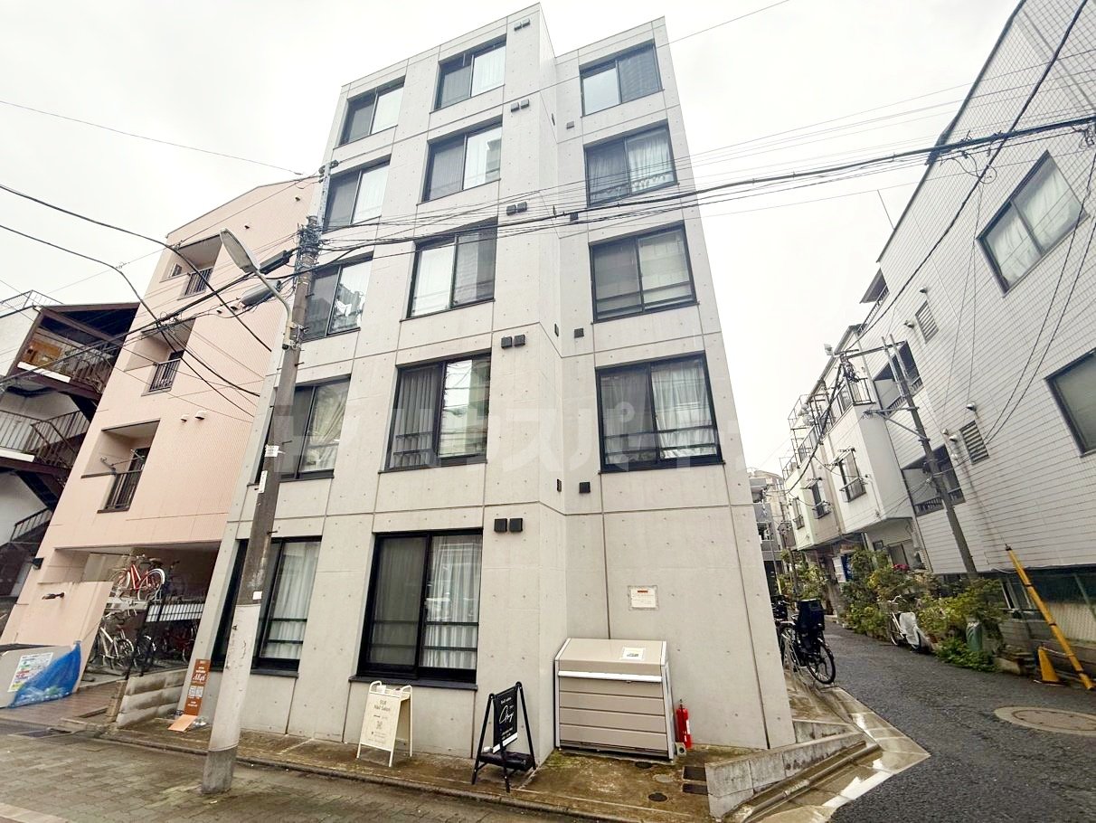 RAUM新小岩の外観