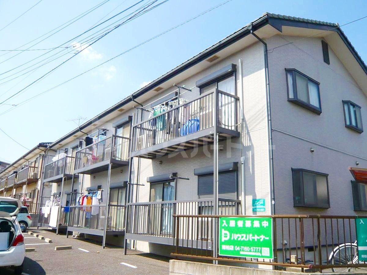 ラビズフォアの外観