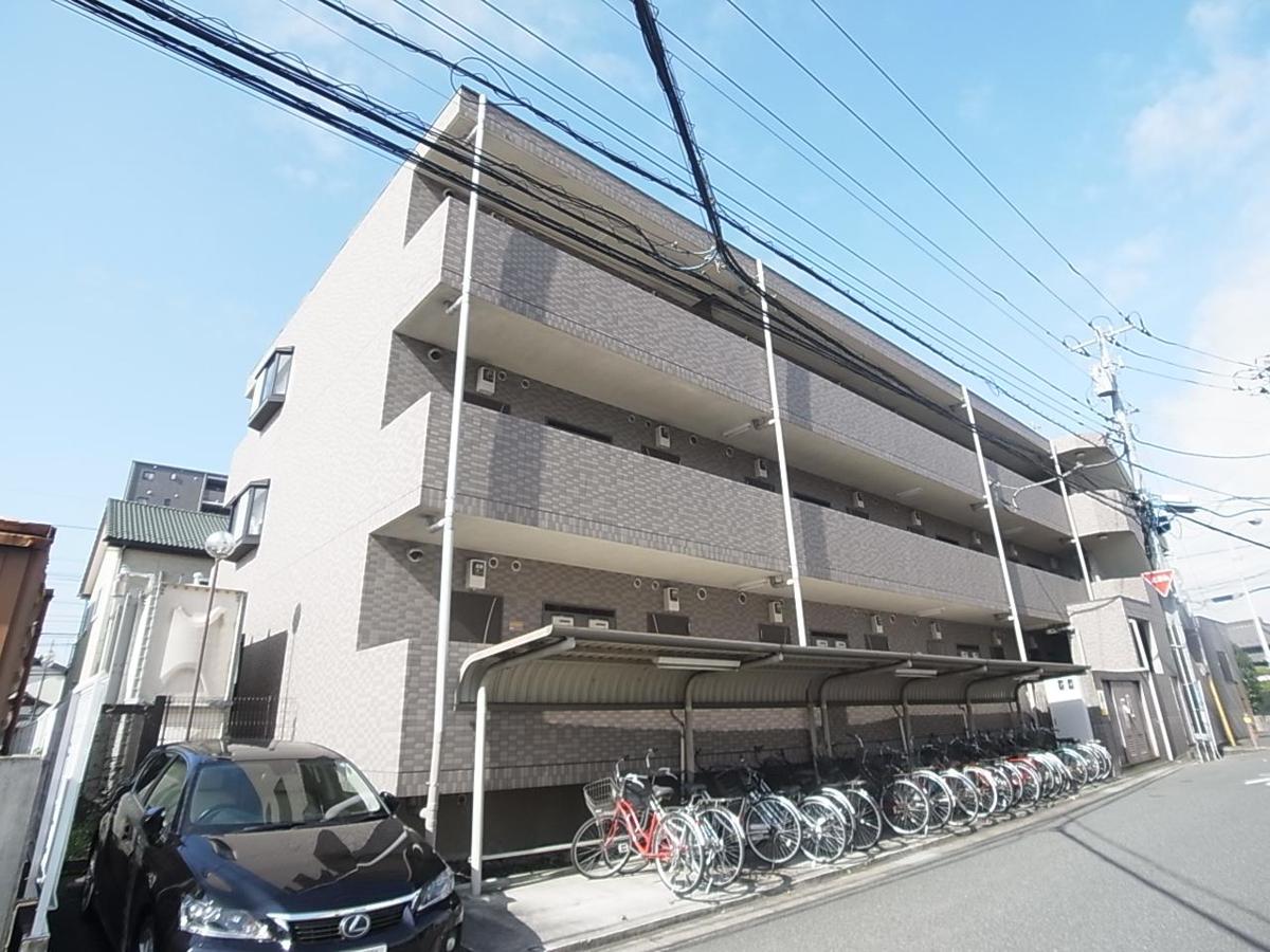 シャルム南流山の外観