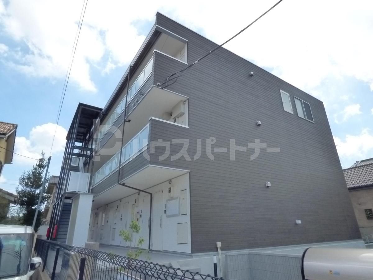 リブリ・ブリリアントの外観