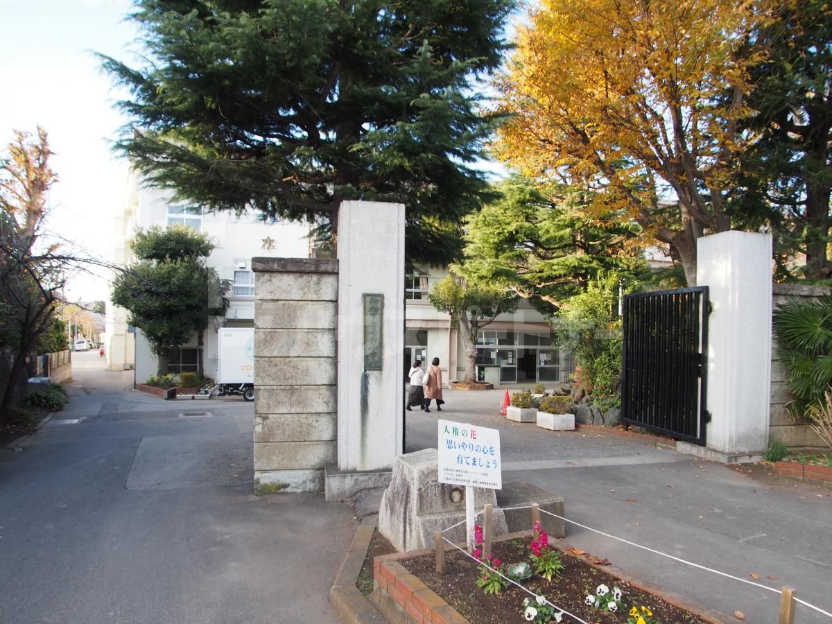船橋市立/葛飾小学校 徒歩10分。 730m 船橋市立/葛飾小学校 徒歩10分。 730m