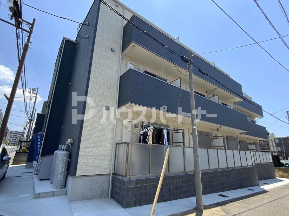 グランデ新検見川の外観