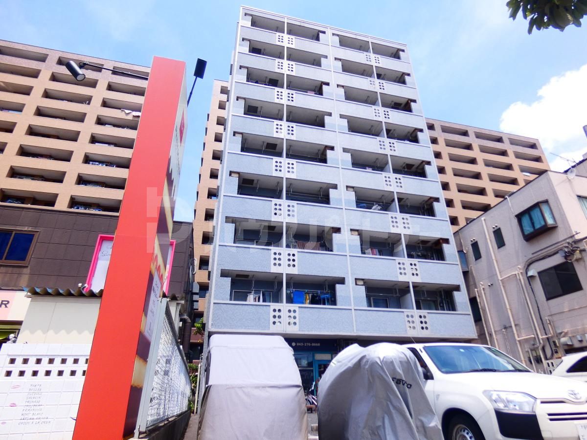 第13花園ビルの外観