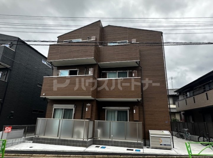 ウンベラータの外観