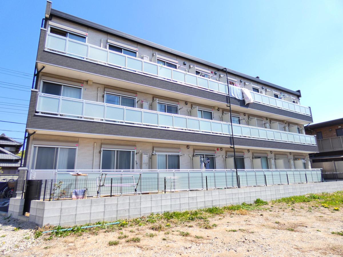 ＬＩＶＬＩ・ヴォルペの外観