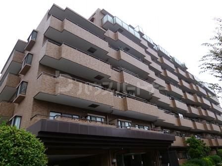 ライオンズマンション津田沼前原の外観