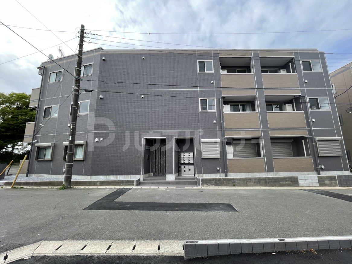 グランディオ検見川の外観