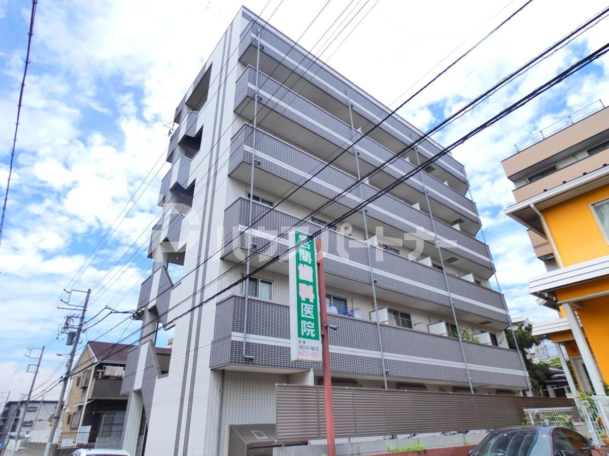 アンブラッセ新検見川の外観