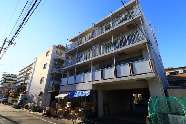 市川市行徳駅前４丁目の賃貸マンションの外観