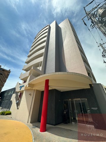 セレニテ江坂ルフレの外観