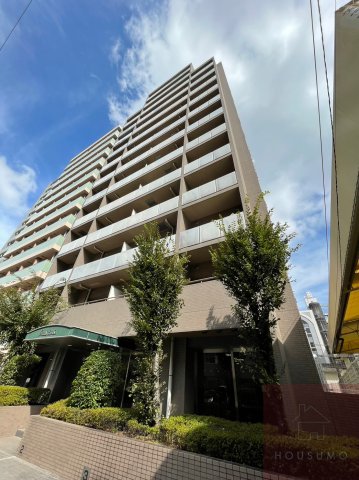 アスール江坂の外観