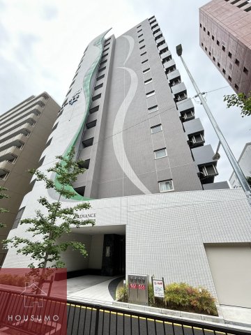 アドバンス江坂ラシュレの外観