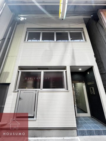 アベニール十三 の外観