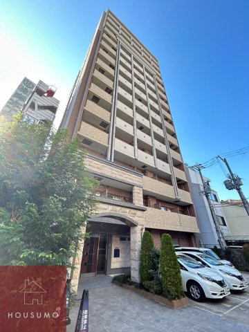 プレサンス新大阪クレスタの外観
