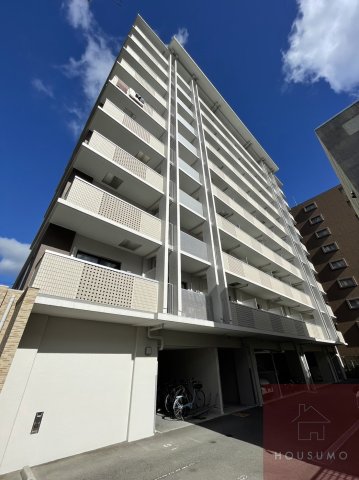 ドライバウム江坂の外観