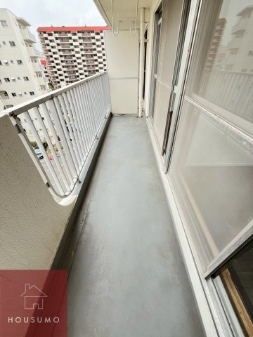 バルコニー バルコニー
