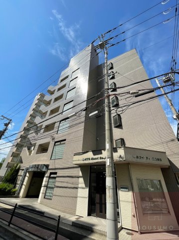 ラファイン江坂の外観