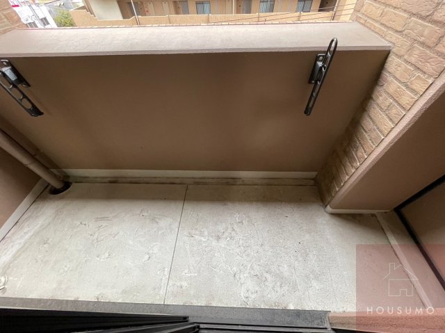 バルコニー バルコニー