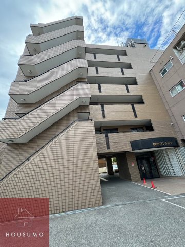 伊丹マンションの外観