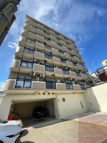 第12関根マンションの外観