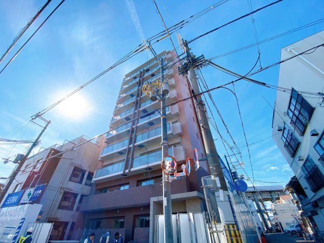 スタシオン俊徳道の外観