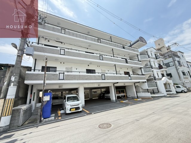 アヴィタシオンDO.Yの外観