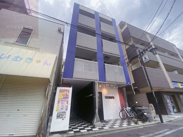 セレブコート近大前の外観