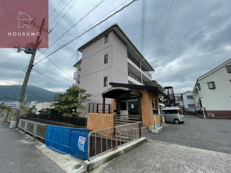 ナカトミサニーハイツの外観