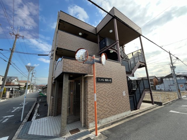 東大阪市源氏ケ丘の賃貸アパートの外観