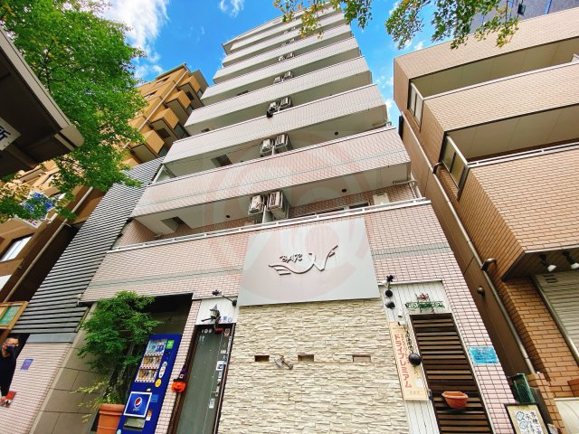東大阪市長田中１丁目の賃貸マンションの外観