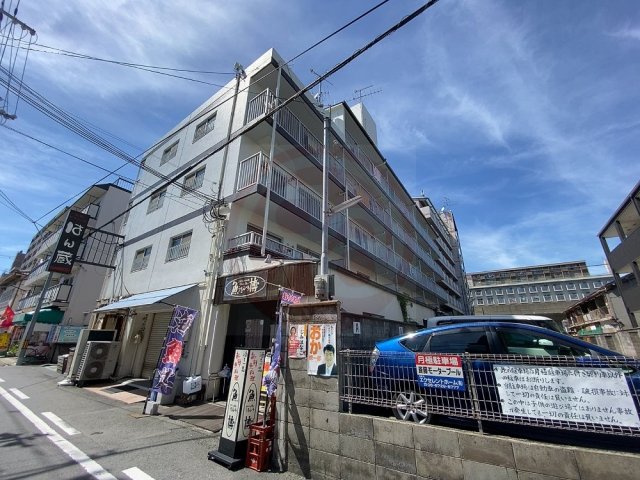 東大阪市下小阪５丁目の賃貸マンションの外観