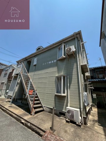 ハイツ嵯峨根の外観