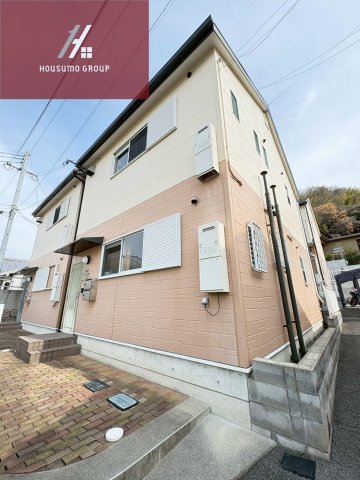 ザ　ハウス　オブ　マダムジュエル