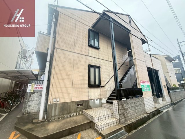 東大阪市源氏ケ丘の賃貸アパートの外観