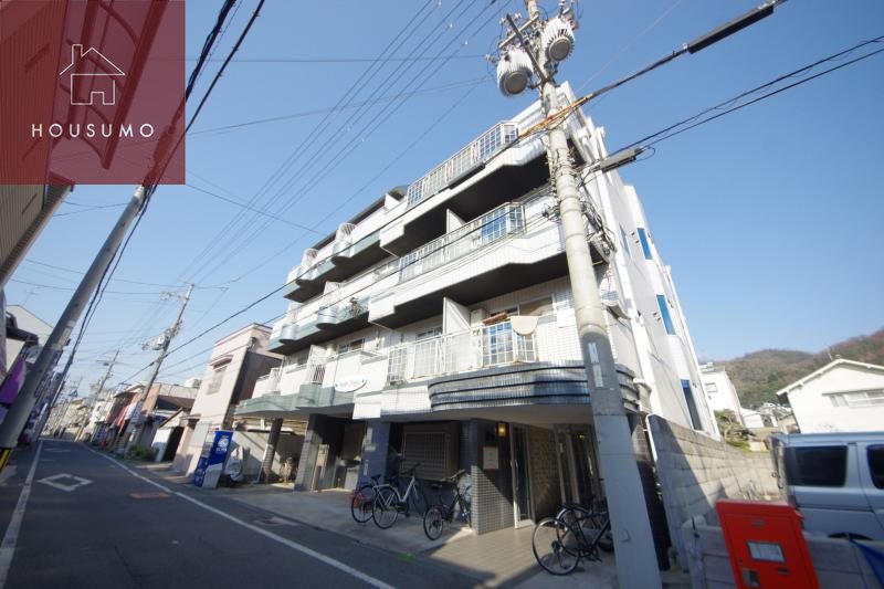 オードリー枚岡B棟の外観