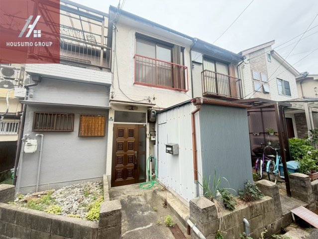 東大阪市衣摺3丁目テラスの外観