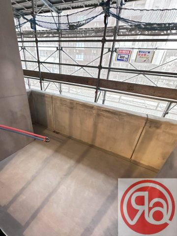 バルコニー バルコニー