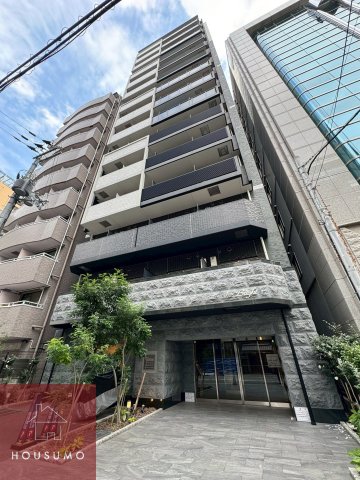 プレサンス心斎橋ブライトの外観