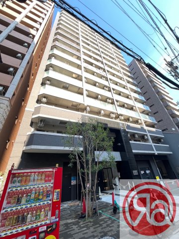 アーデンタワー本町イーストの外観