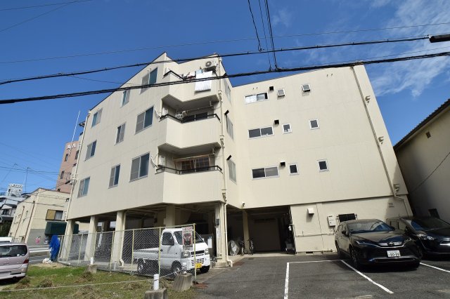 山陽コーポの外観